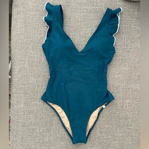 Summersalt Ruffle Backflip, size 4 in Seaweed and Seaglass